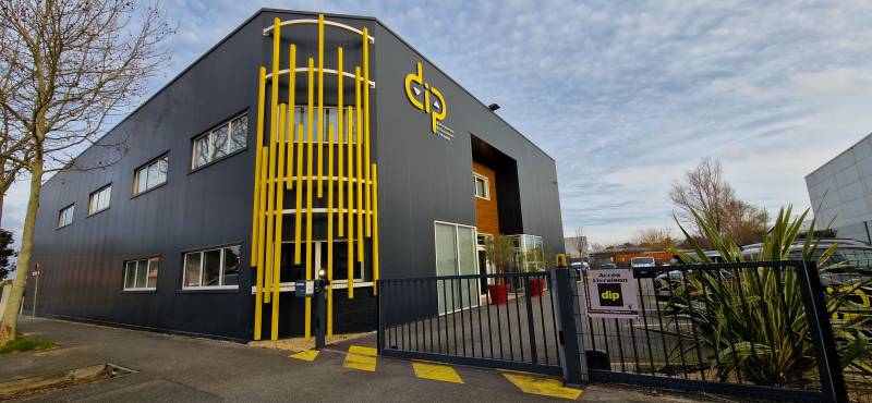 locaux-dip-ascenseurs-fermetures-et-mobilite