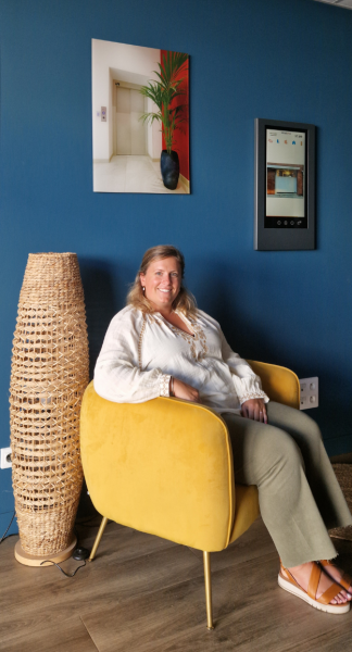 Emmanuella-DEBERNARD